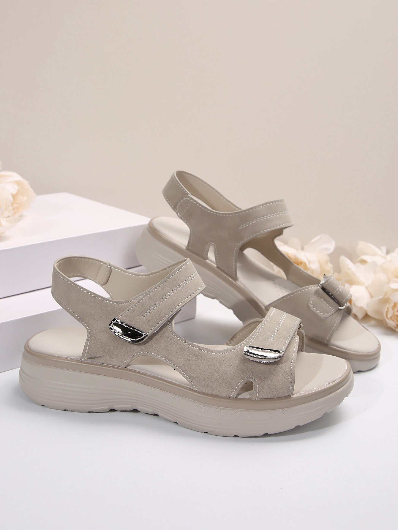 Mina | Ortopediska Sommarsandaler