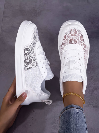 Alva | Bekväma sneakers med blommig spets