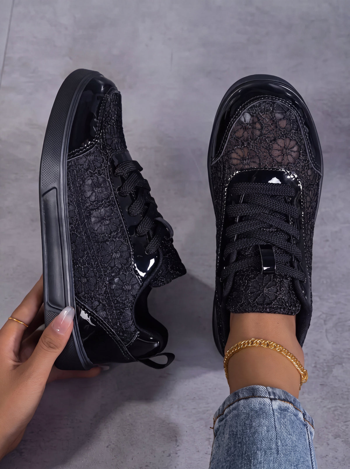 Alva | Bekväma sneakers med blommig spets