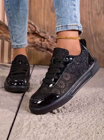 Alva | Bekväma sneakers med blommig spets