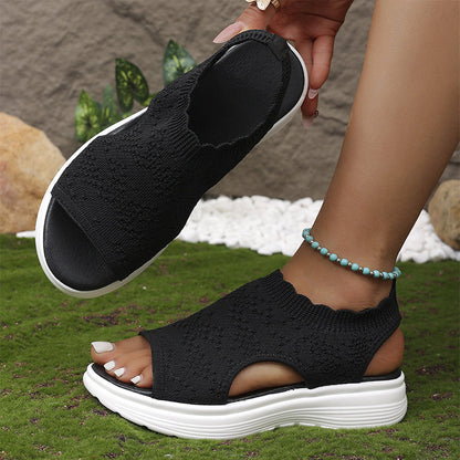 Lena | Andningsbara sandaler i stickat material