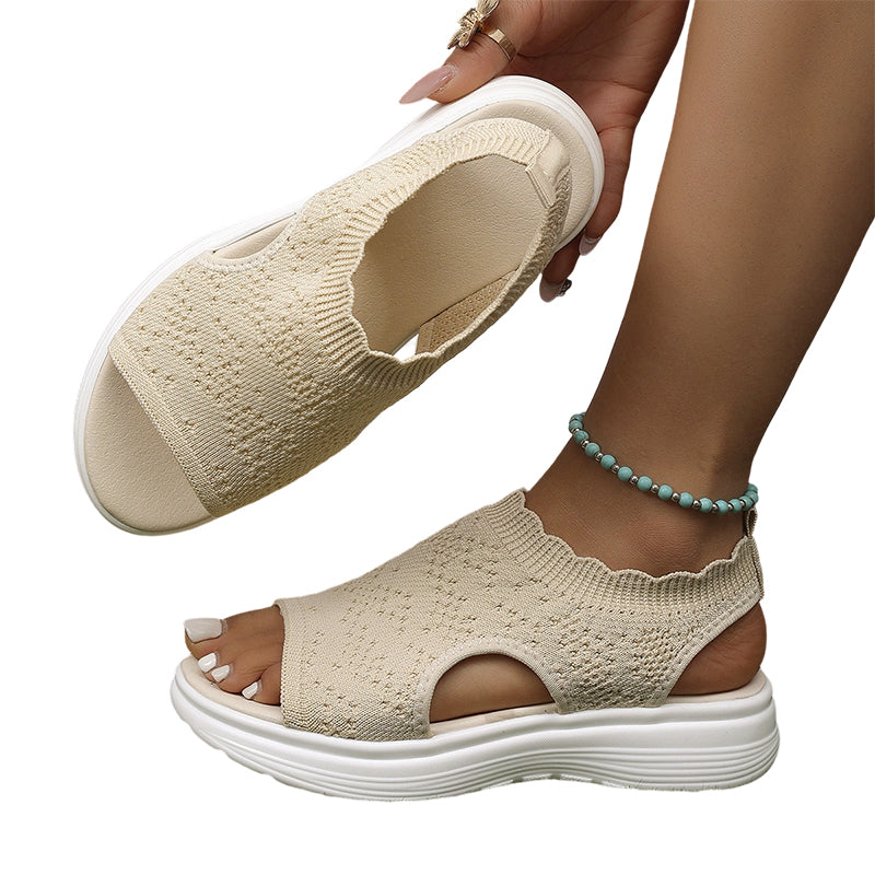 Lena | Andningsbara sandaler i stickat material